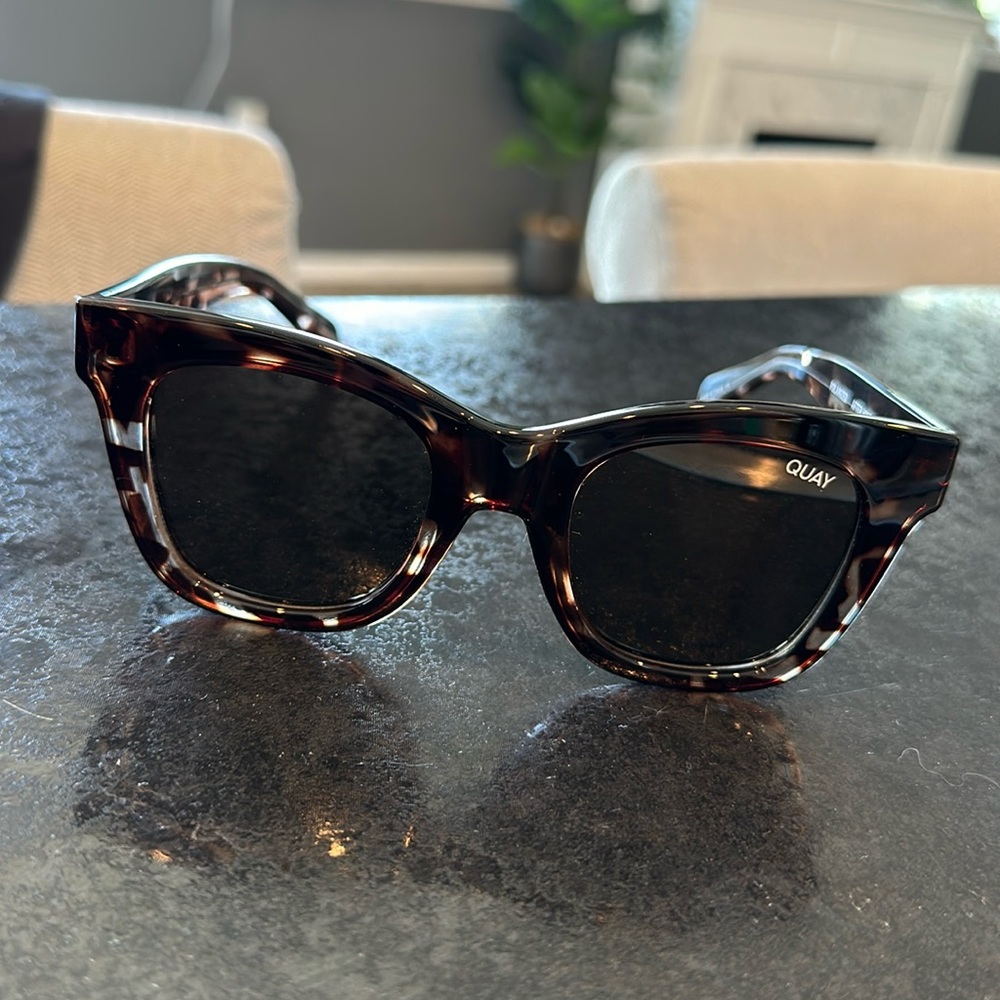 Quay Polarized After Hours tortoise shell sunglasses